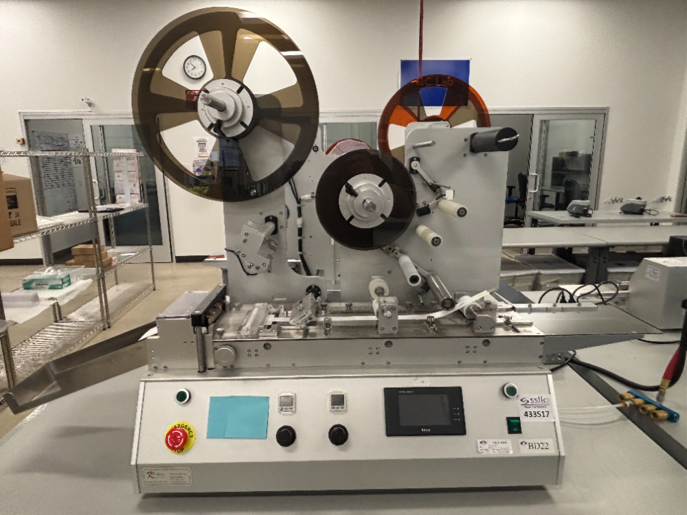 Image of Kinco Dual materials Roll Laminator